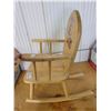 Image 4 : Childs Rocker