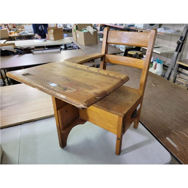 Childs Desk