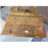 Image 3 : Childs Desk