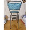 Image 5 : Step Stool