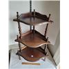 Image 3 : Vintage wood 3 tier corner shelf features ornate spindles.