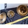 Image 3 : 3 Brass bells.