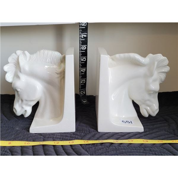 Ceramic horse head bookends.