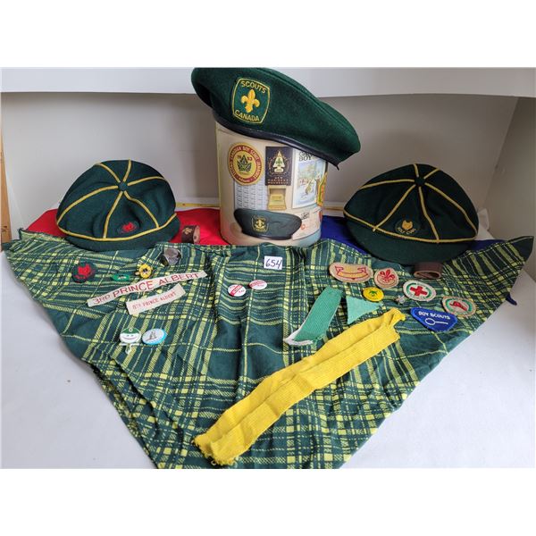 Vintage Boy scouts, wolf cubs caps. Scarves, slides, badges, pins in a Scouts tin.