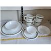 Image 1 : Vintage pattern Corelle dishes.