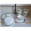 Image 2 : Vintage pattern Corelle dishes.