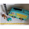 Image 2 : Vintage Scooby Doo character,  Mystery machine lunch kit & hot wheels van.