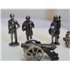 Image 2 : Vintage kinder egg metal soldier figurines.