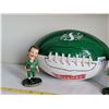 Image 2 : Pilsner,Sk. Roughrider football & 3 player bobble heads.