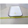 Image 2 : Large Enamel Cake Pan (white/Black)