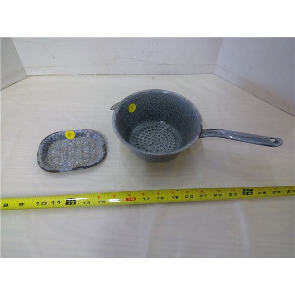 Enamel Strainer & Soap Dish