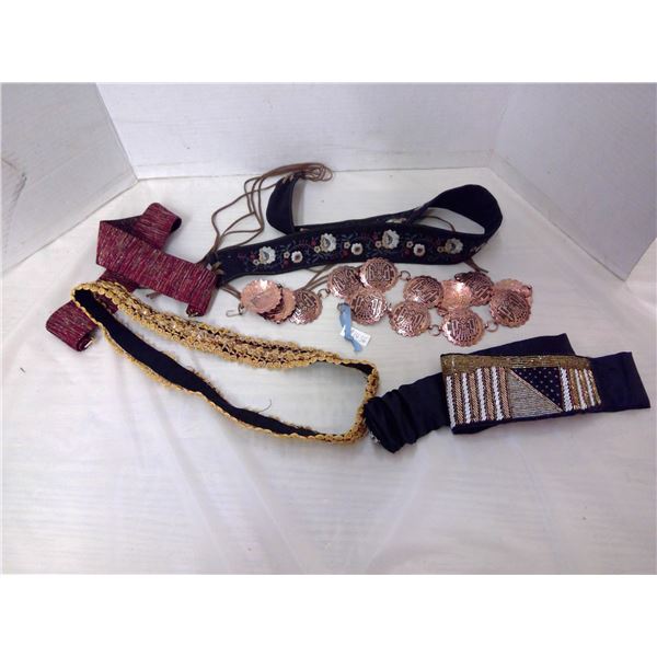 Lot of vintage belts (5)