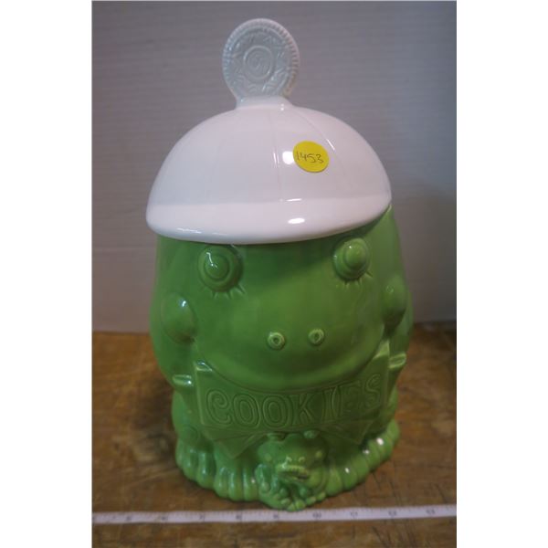 "Frog in Hat" Cookie Jar