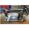 Image 4 : Vintage Singer Sewing Machine - 18" x 37" x 31"H