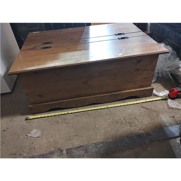 Pine Blanket Box