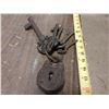 Image 2 : Large Iron Lock + Skeleton Keys