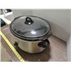 Image 4 : Large Crock Pot
