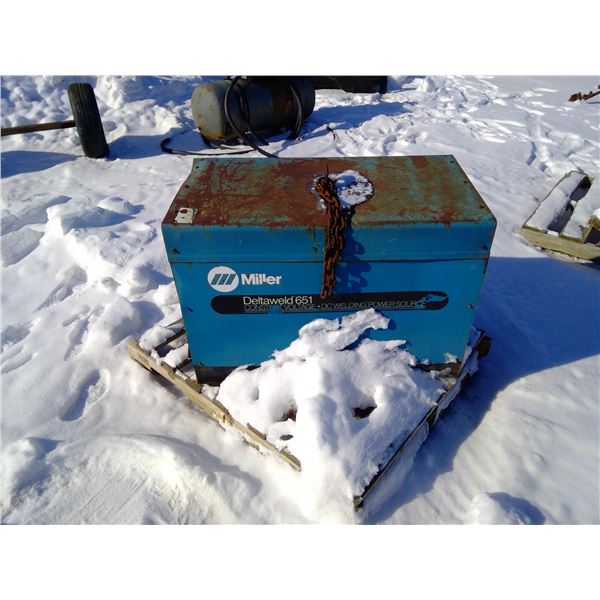 Miller Welder - Deltaweld 651 - Unknown Condition