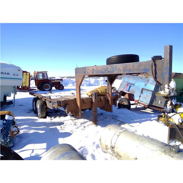 Gooseneck Trailer - Deck is 8x14ft.
