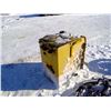 Image 3 : Yellow Square Hydraulic Oil Tank - 32x30x20"