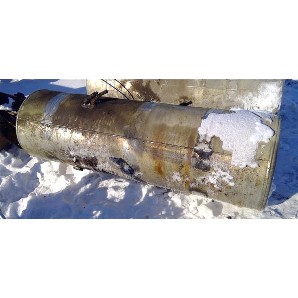 Cylindrical Aluminum Fuel/Diesel Tank - 6ft Long x 22" Dia.