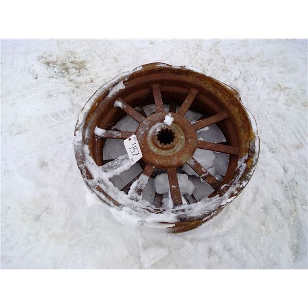 Steel Wheel With Splined Centre - 30.5" Dia. 12" Wide