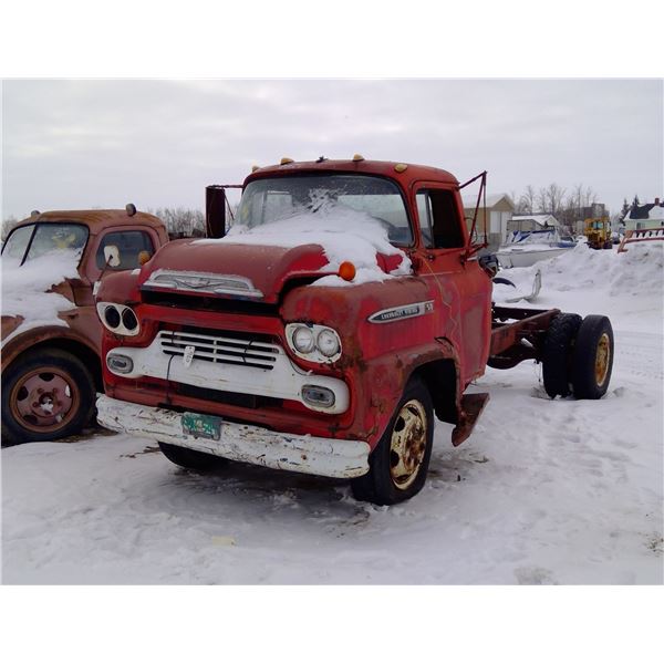 Chevrolet Viking 50 Dually - Red, Has Keys - Unknown Condition, Sold As Is -  Serial/VIN: 9570381325