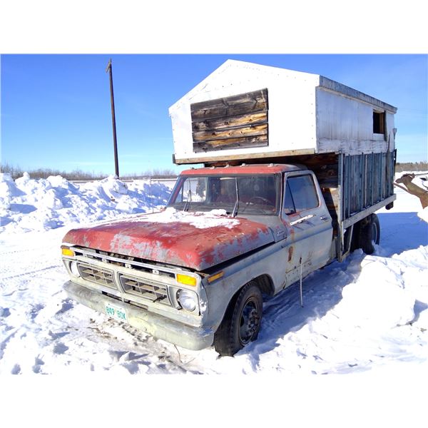 Ford F350 Dually w/ Shack on Back, 1977 Grey, VIN:F37HCY28265, No Keys, Sold As Is, Unknown Conditio