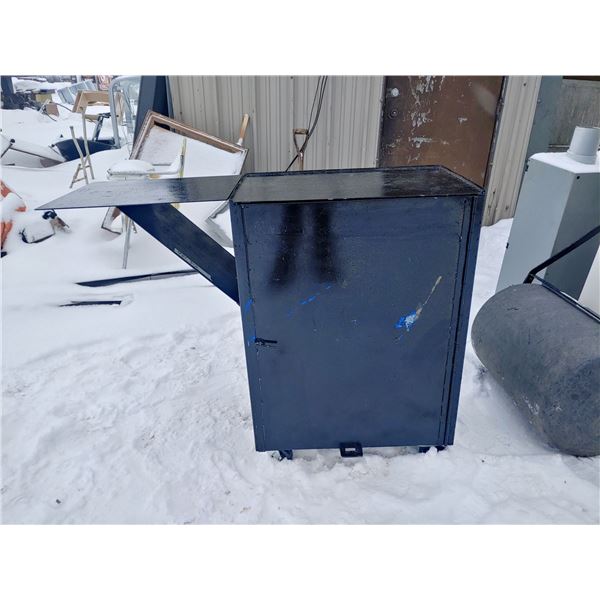 Rolling Heavy Duty Tool Box / Worktop