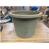 Image 1 : Large Capacity Utility Bucket