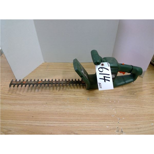 Black & Decker 16" Hedge Trimmer - Untested