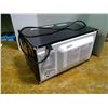 Image 4 : RCR 700W Microwave Black