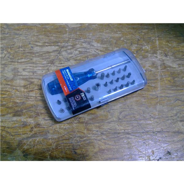 Mastercraft Magnetic Bit Set w/ Driver - 29pc.