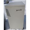 Image 1 : Metal Cabinet - (18" x 14.5" x 29")
