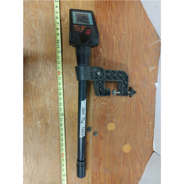 Bottom Line Side Fish Finder