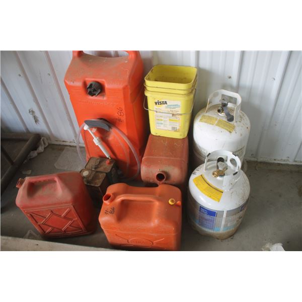2 Pro Tanks and Jerry Cans