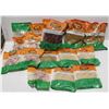 Image 1 : FLAT OF 15 PACKS OF ASSORTED SPICES