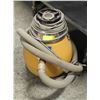 Image 1 : WESCLEAN MOBILE VACCUM W/ HOSE M# E03