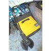 Image 1 : SHOP-VAC SHOP SWEEP PUSH SWEEPER*AS IS