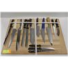 Image 1 : LOT OF 14 KITCHEN KNIVES INCLUDING 3 HENCKELS