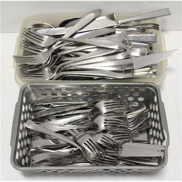 LOT OF 2 TRAYS OF ASSORTED CUTLERY