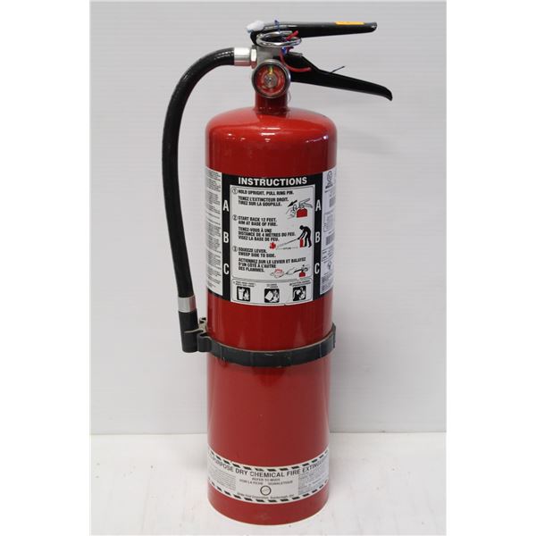 STRIKE FIRST 10LBS FIRE EXTINGUISHER *CHARGED