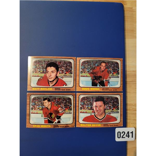 1965-66 Black Hawks - Stan Mikita - Matt Ravlich - Walter Boyer - Doug Mohns