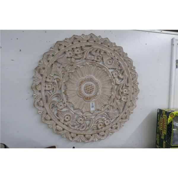 Round Carved Floral Wall Décor