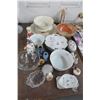 Image 1 : Lot of Dishes, Figurine, Salt & Pepper Shakers