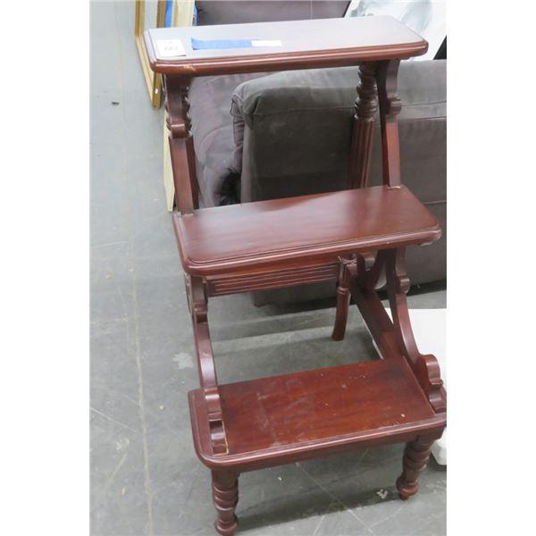Mahogany 3 Tier Display Shelf/Step Stool