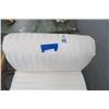 Image 2 : White Fabric Mini Chaise Lounge