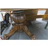 Image 2 : Round Clawfoot Tiger Oak Dining Table