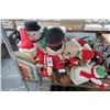 Image 1 : Plush Christmas Décor, Books