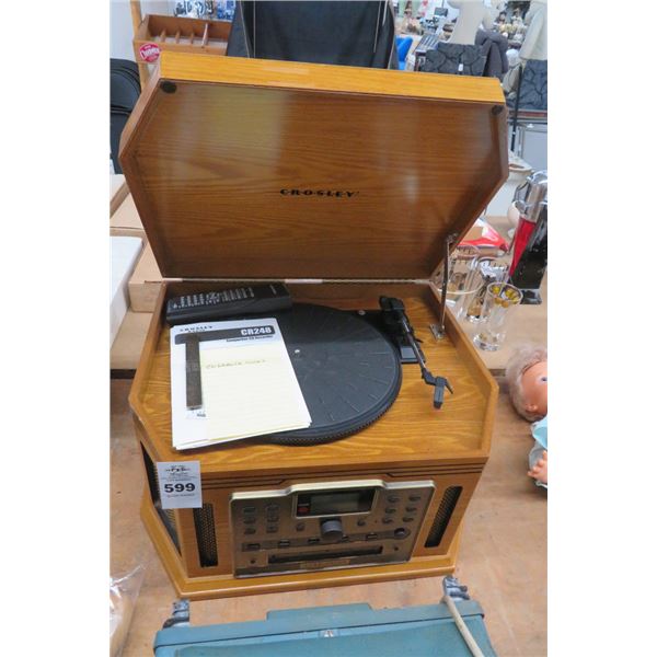 Crosby Replica Stereo/Turntable